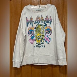 'DEF leopard Animal' Graphic Crewneck sweatshirt, beige unisex L pit 23, L 26